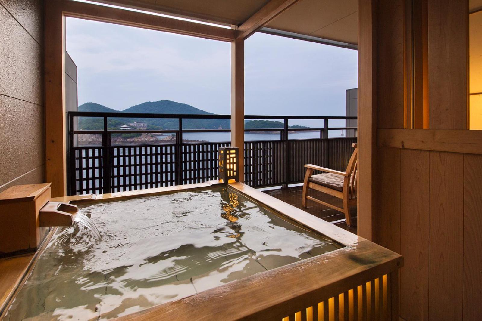 Migiwatei Ochi Kochi Hotel Tomo Buitenkant foto