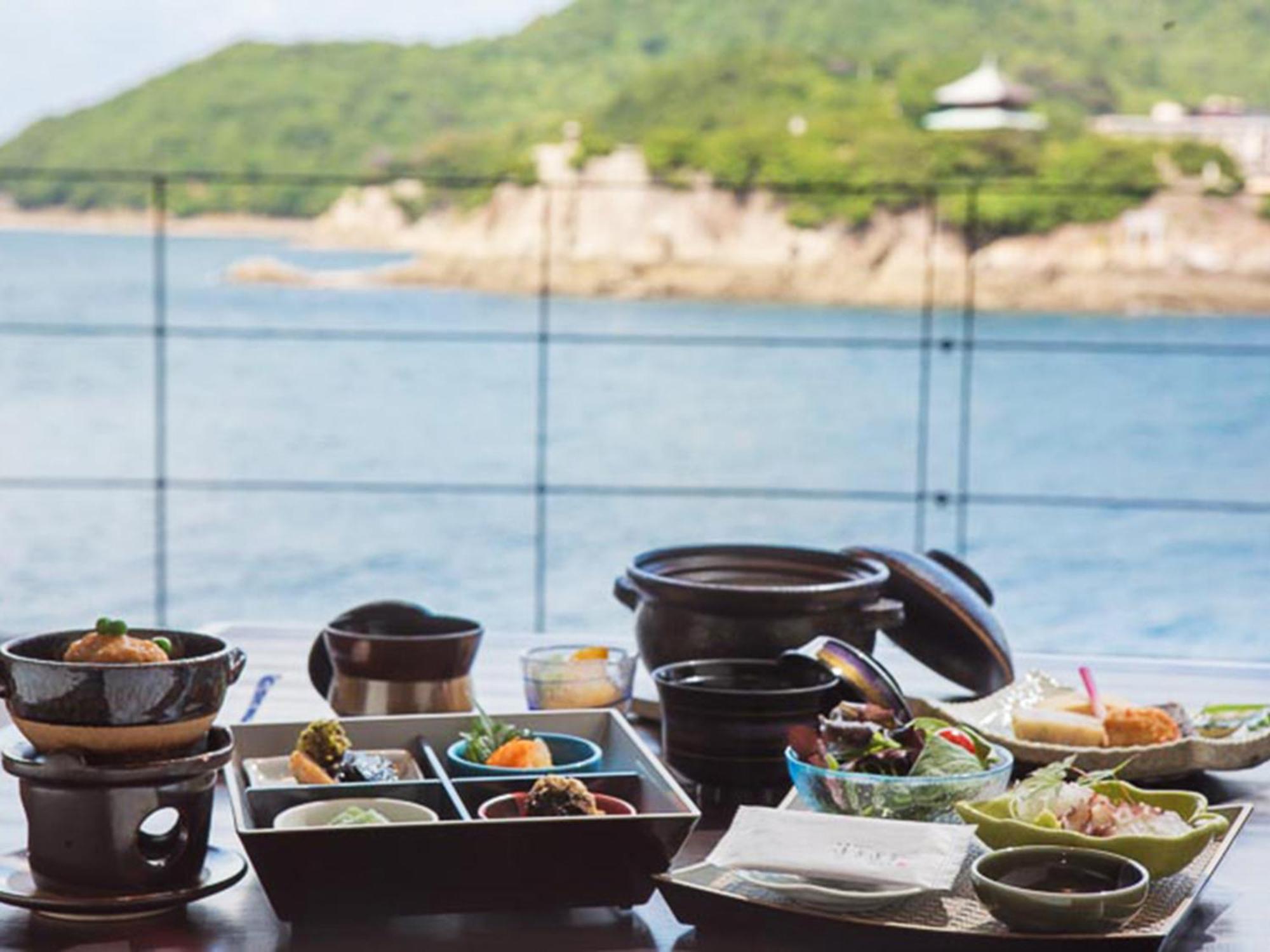 Migiwatei Ochi Kochi Hotel Tomo Buitenkant foto