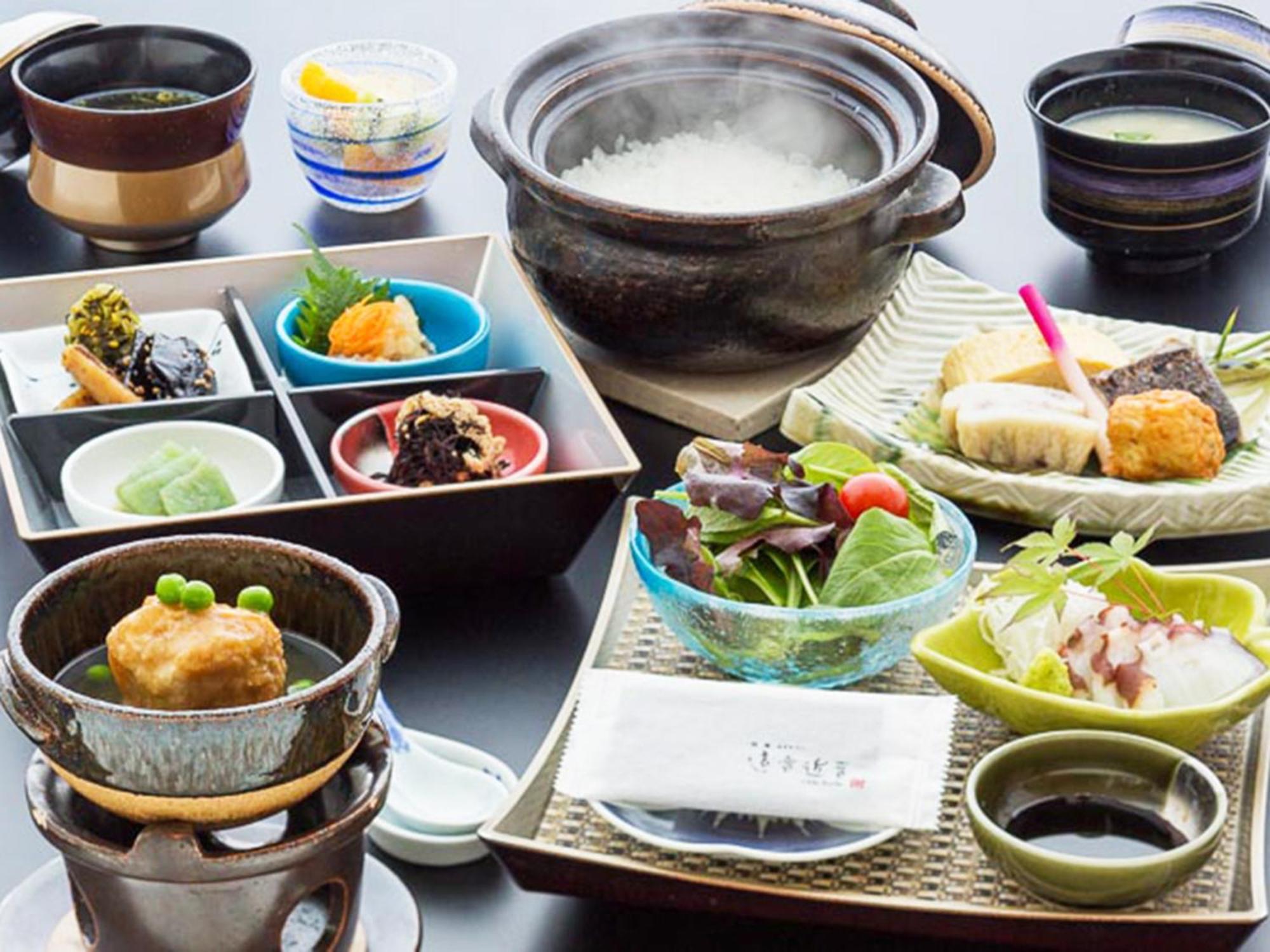 Migiwatei Ochi Kochi Hotel Tomo Buitenkant foto